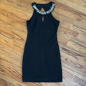 Fitted Dress Pearl and Crystal Embellished. Women’s Size: 3/4